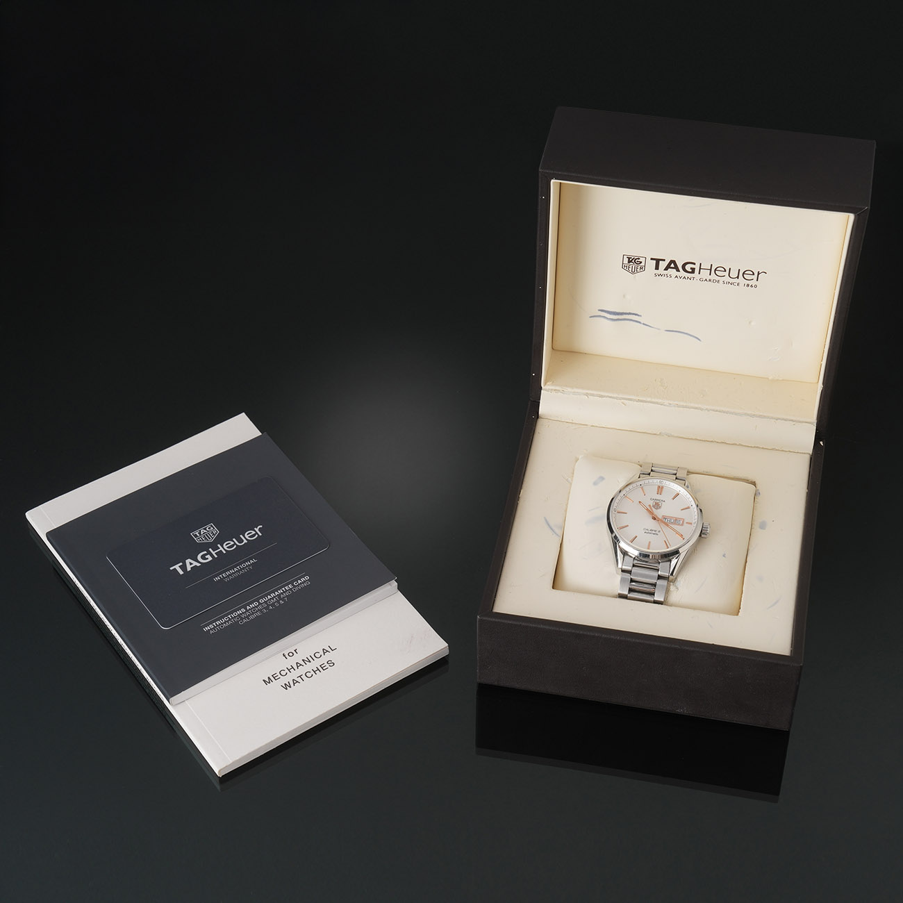 TAG HEUER(USED)태그호이어 까레라 데이데이트 WAR201D-1